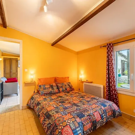 Mazet Proche Golf بيت للعطل